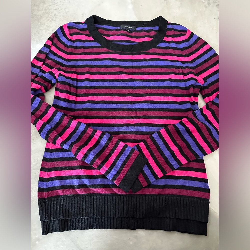 Color stripe sweater